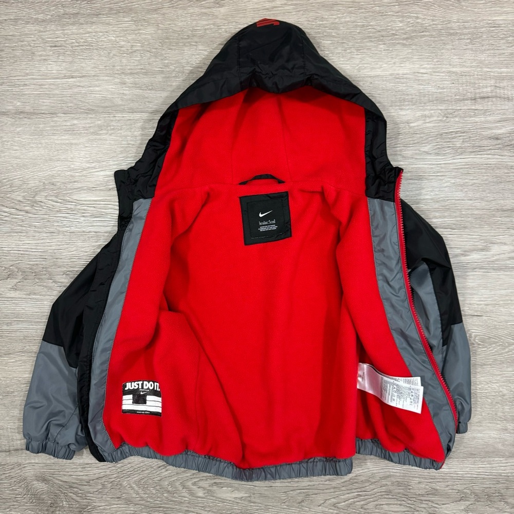 Nike Boys 4-7 Fleeced Lined Lightweight Jacket - Picture 9 of 9